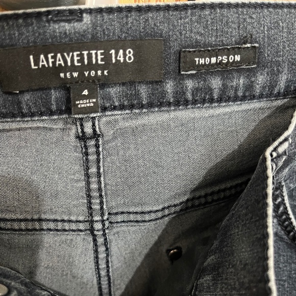 Lafayette 148 NY Women’s Dark Wash Stretch “Thompson” Jeggings Sz-4 - Picture 5 of 7